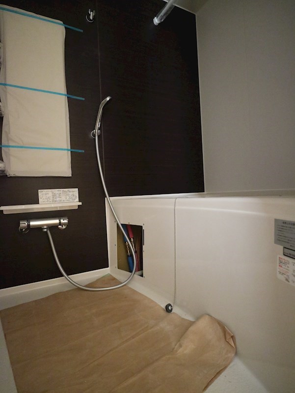 バス・シャワールーム　追い焚きはもちろん、浴室乾燥機まで付いたユニットバス。