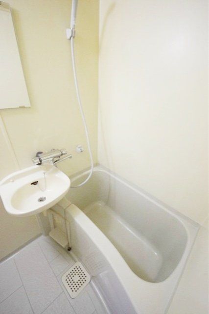 バス・シャワールーム　★お部屋探しは株式会社タウンハウジング東京まで★