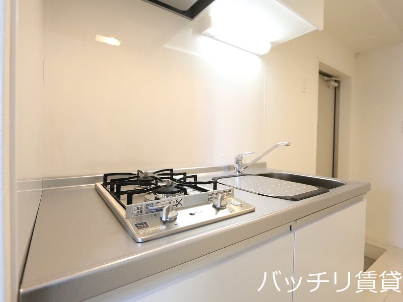 キッチン　同型タイプの為、現状を優先いたします