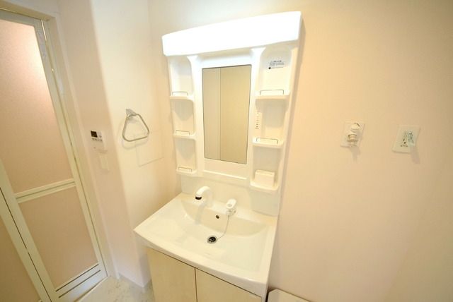 洗面設備　★シャンプードレッサーです★