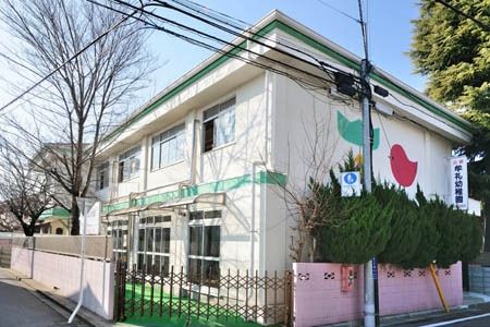 幼稚園・保育園　牟礼幼稚園（幼稚園・保育園）まで289m