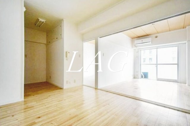 居室・リビング　洋室のお部屋です。