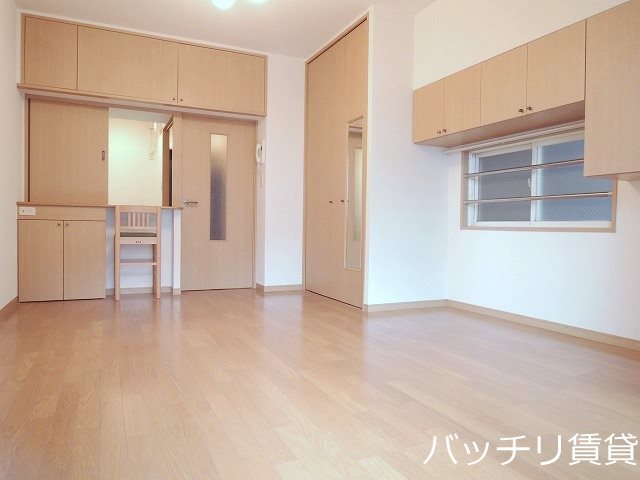 居室・リビング　※同型タイプの為現状優先