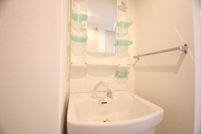 洗面設備　※別室の参考写真の為、現況優先です。