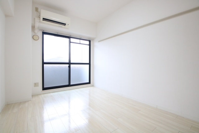 バルコニー　※別室の参考写真の為、現況優先です。