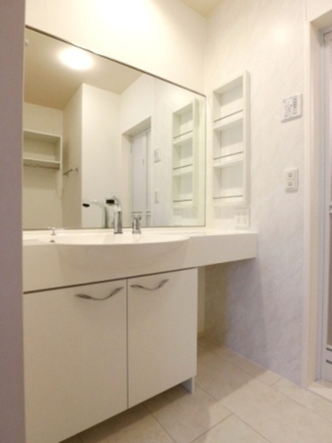 洗面設備　洗髪洗面化粧台