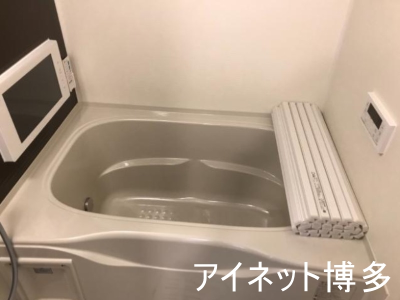 バス・シャワールーム　１日の疲れを癒してください