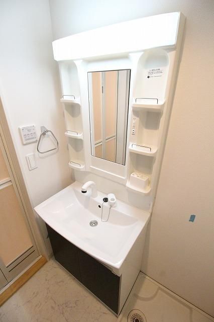 洗面設備　★忙しい朝に便利なシャンプードレッサー★