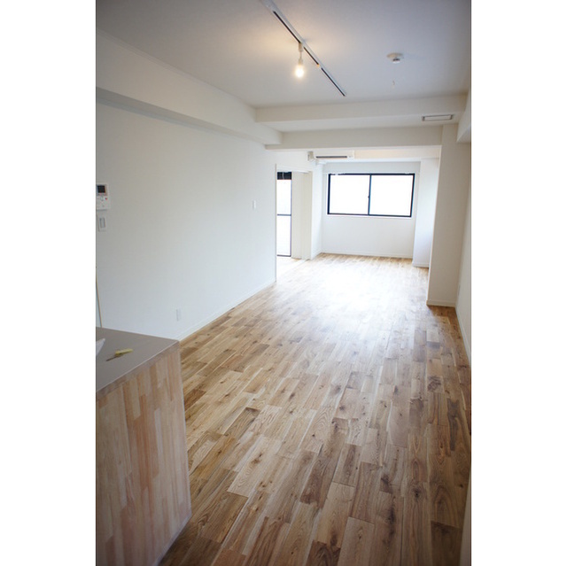 居室・リビング　別部屋参照