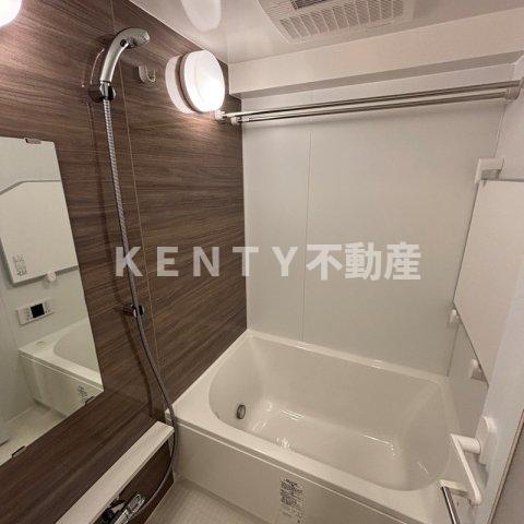 バス・シャワールーム　日々の疲れを癒すお風呂付です