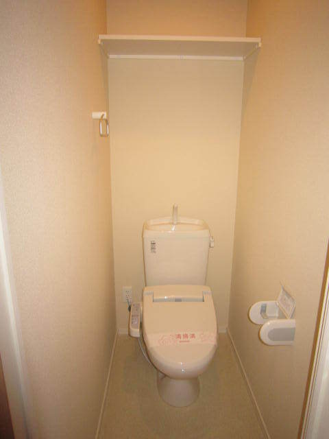 トイレ　シャワー付トイレ