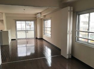 居室・リビング　居間です