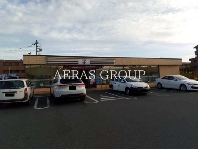 コンビニ　セブン-イレブン 湾岸浦安インター店（コンビニ）まで890m