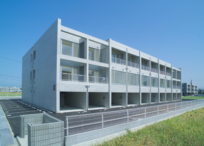 建物外観　外観写真（昼）