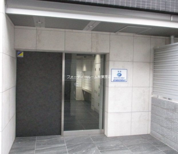 エントランス　★《見学予約受付中》敷金礼金０ヶ月キャンペーン実施中★