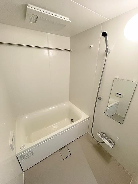 バス・シャワールーム　追い焚き・浴室乾燥機能付き