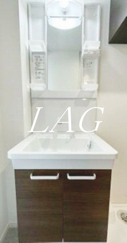 洗面設備　独立洗面台です。（同仕様設備です）