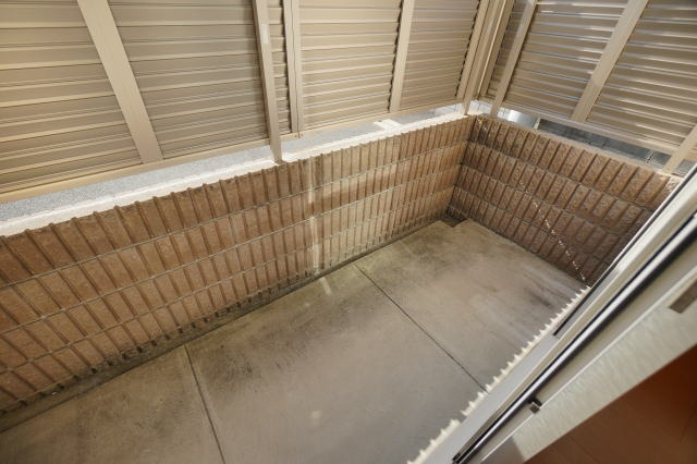 バルコニー　テラス