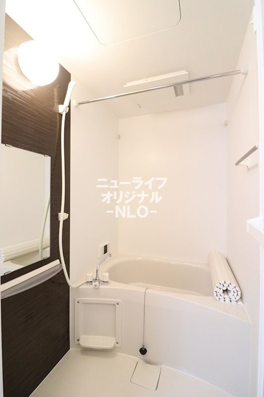 バス・シャワールーム　※同タイプ別室参照、現況を優先致します。