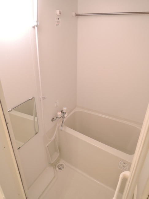 バス・シャワールーム　浴室