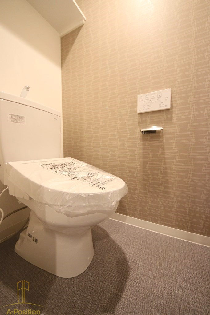 トイレ　ラクラス堺筋本町