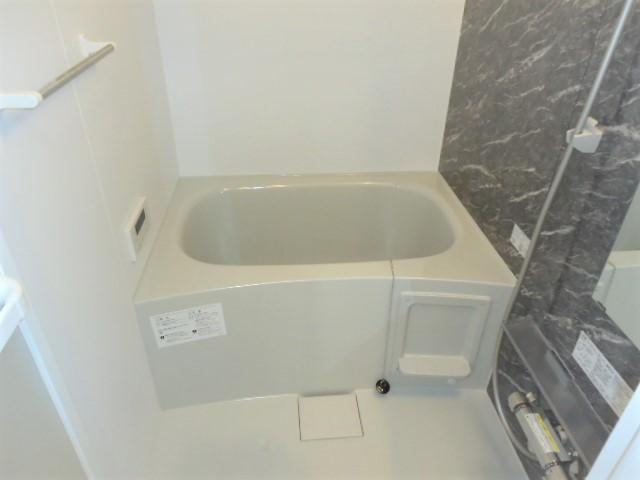 バス・シャワールーム　バス（イメージ）