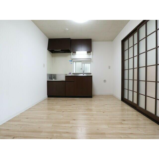 居室・リビング　DKです！2口ガスコンロ設置可です♪