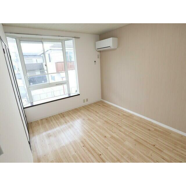 その他部屋・スペース　北側洋室です！エアコン交換済みです♪