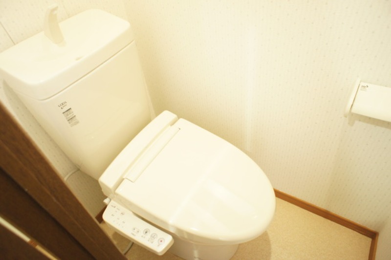 トイレ　図面と現状に相違がある場合には現状を優先