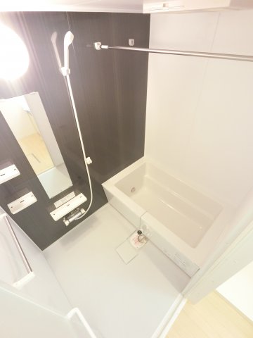 バス・シャワールーム　※同タイプ写真になります