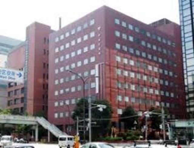 役所　神戸市中央区役所（役所）まで429m