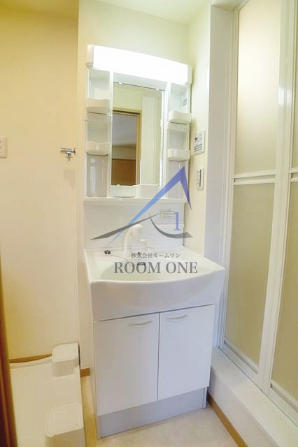 洗面設備　洗面台です。