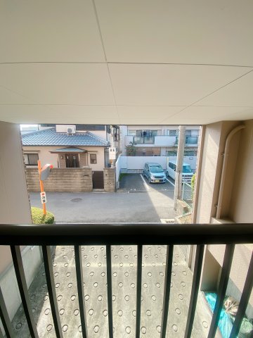 眺望　バルコニーからの景色になります