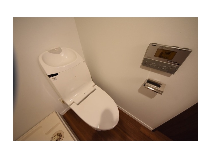 トイレ　参考写真