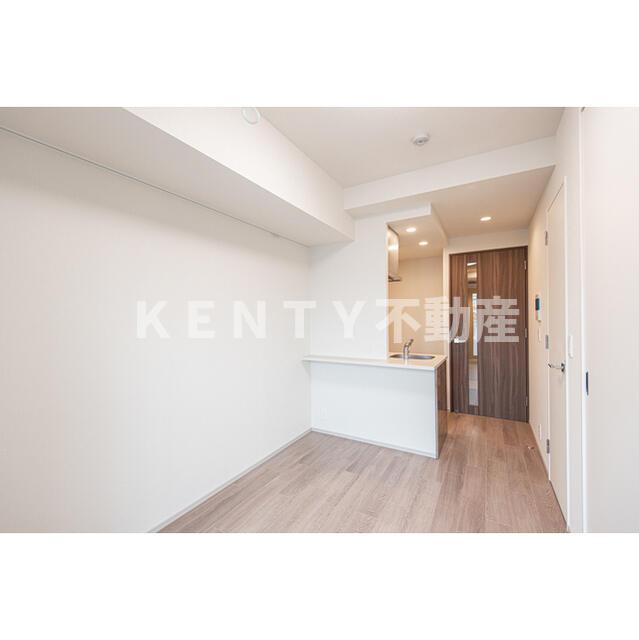 居室・リビング　こちらのリビングで趣味の時間をお楽しみください