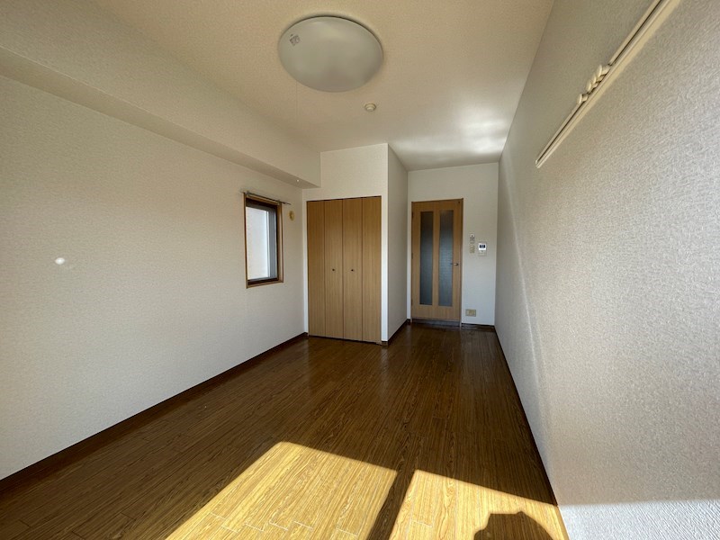 居室・リビング　※別のお部屋の写真です