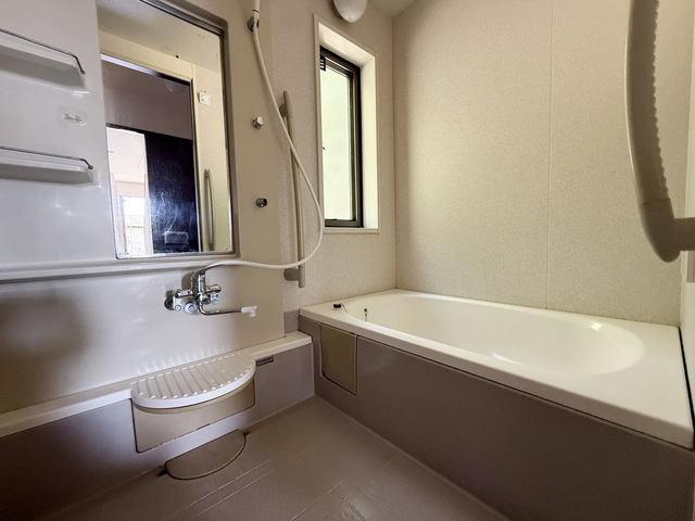 バス・シャワールーム　～ひろーいお風呂～