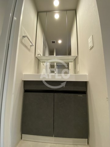 洗面設備　アーバネックス大阪天満橋　独立洗面化粧台