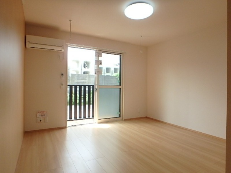 居室・リビング　図面と現状に相違がある場合には現状を優先