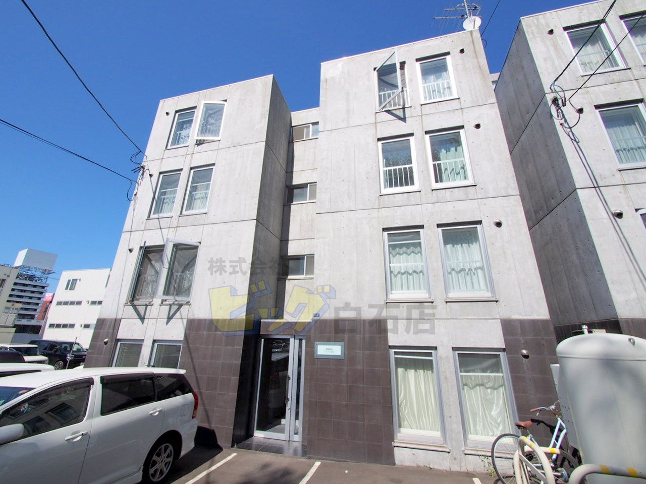 建物外観　人気のオートロック付マンションです♪