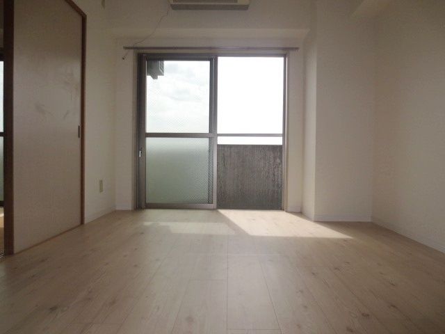 居室・リビング　★お問い合わせはタウンハウジング聖蹟桜ヶ丘店まで★