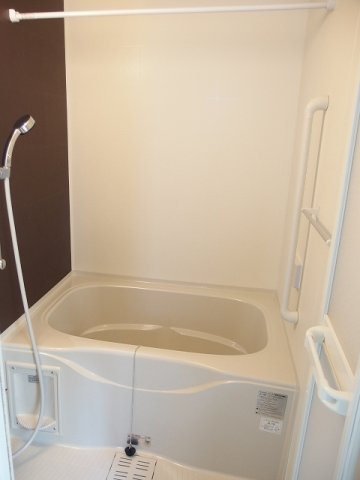 バス・シャワールーム　風呂
