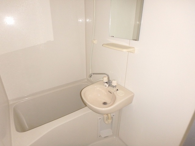 バス・シャワールーム　ゆったりバスルーム♪（イメージ）