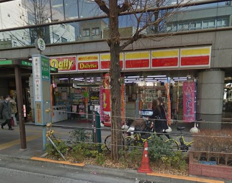 コンビニ　デイリーヤマザキ・台東蔵前駅前店（コンビニ）まで92m