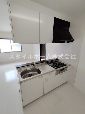 キッチン　別部屋写真です。