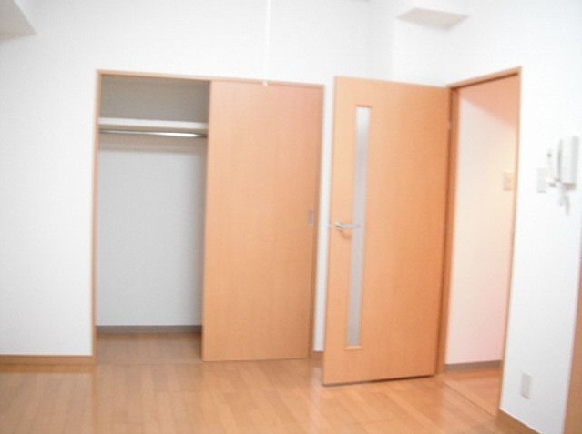 その他部屋・スペース　※別タイプの参考画像になります。