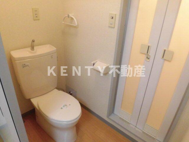 トイレ　ゆったりとした空間のトイレです
