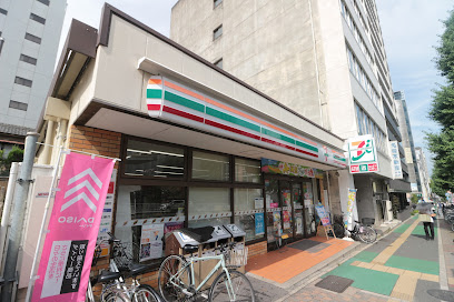 コンビニ　セブンイレブン 名古屋上前津駅前店（コンビニ）まで153m