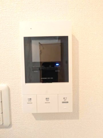 セキュリティ　ドアホンです