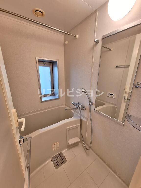 バス・シャワールーム　他部屋参考写真